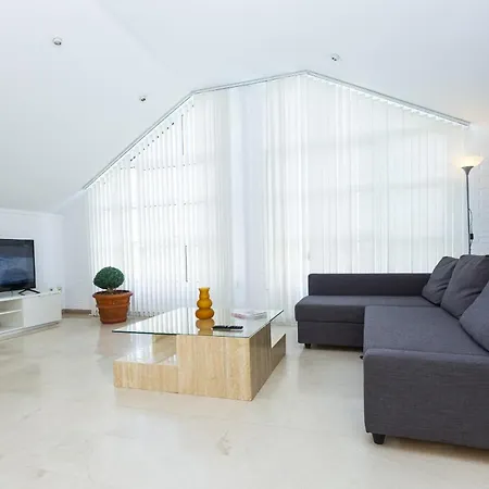 Pizarra Planetcostadorada Villa Tarragona