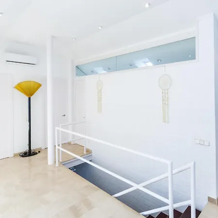 Pizarra Planetcostadorada Villa Tarragona